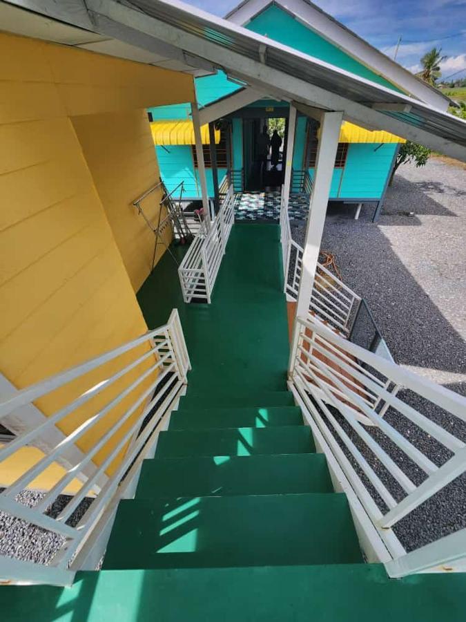 Homestay Denai Harummanis S4 Simpang Empat  Eksteriør billede